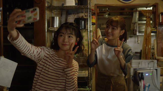いい子キャラの小川紗良が内田理央を崩壊させる 向かいのバズる家族 読みテレ 読んで楽しいテレビの話